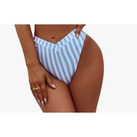 Blooming Jelly Other - Blooming Jelly Women's Cheeky High Waisted  Bikini Bottoms - Size M, NWOT